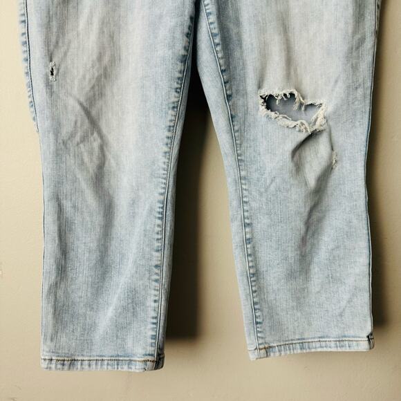 Torrid Bombshell Skinny Cropped Premium Stretch Jeans light wash woman’s 18 - Picture 3 of 10